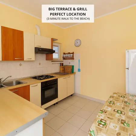 Apartment Apartma Zara *