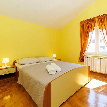 Apartma Zara